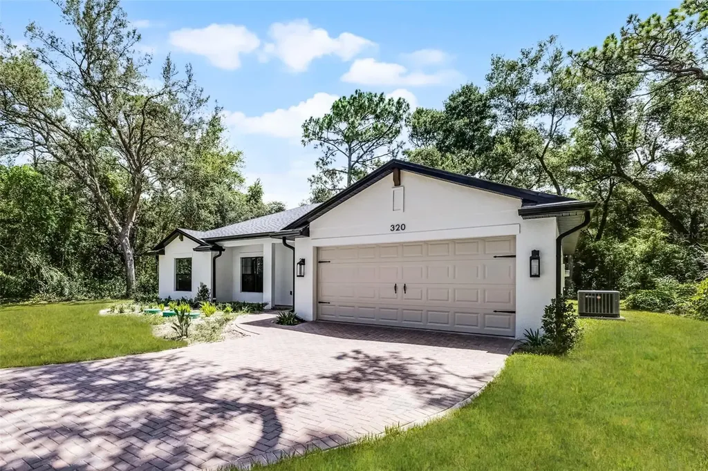 320 Kenora Drive Orange City FL 32763