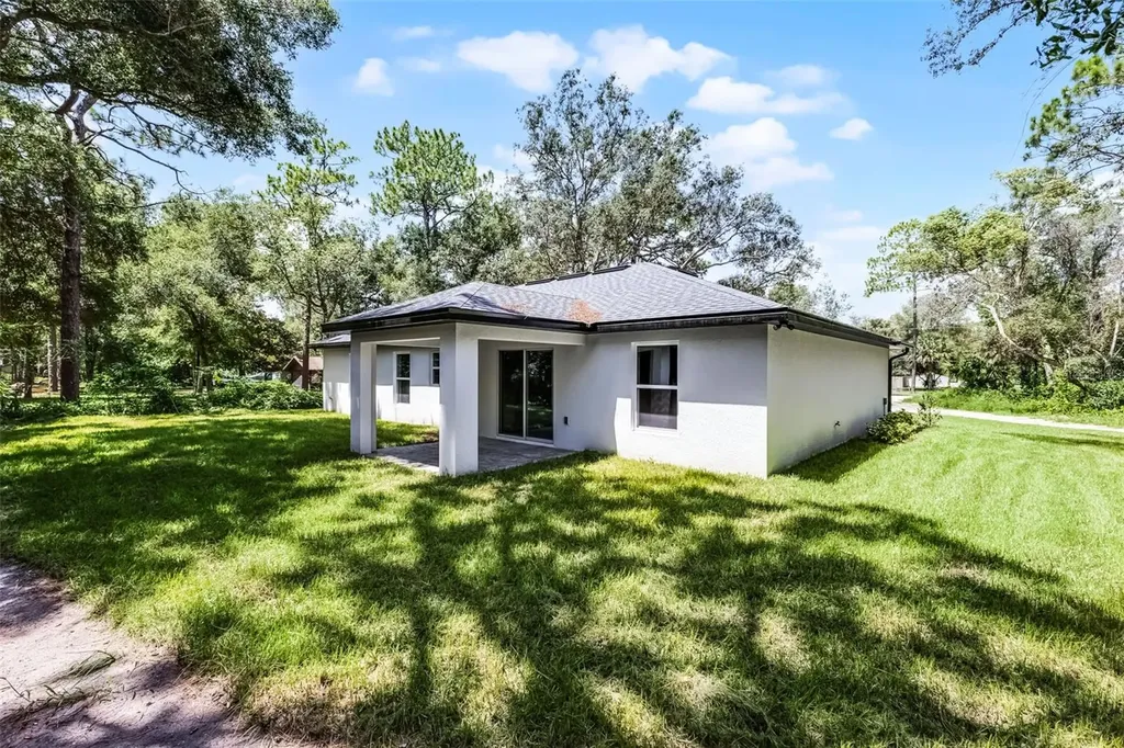 320 Kenora Drive Orange City FL 32763