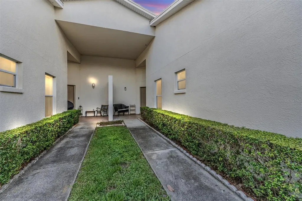 8406 Terrace Meadows Court Temple Terrace FL 33637