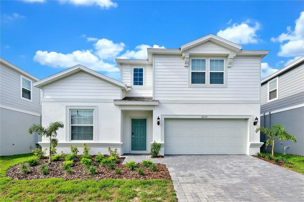 4237 Lana Avenue Davenport FL 33897