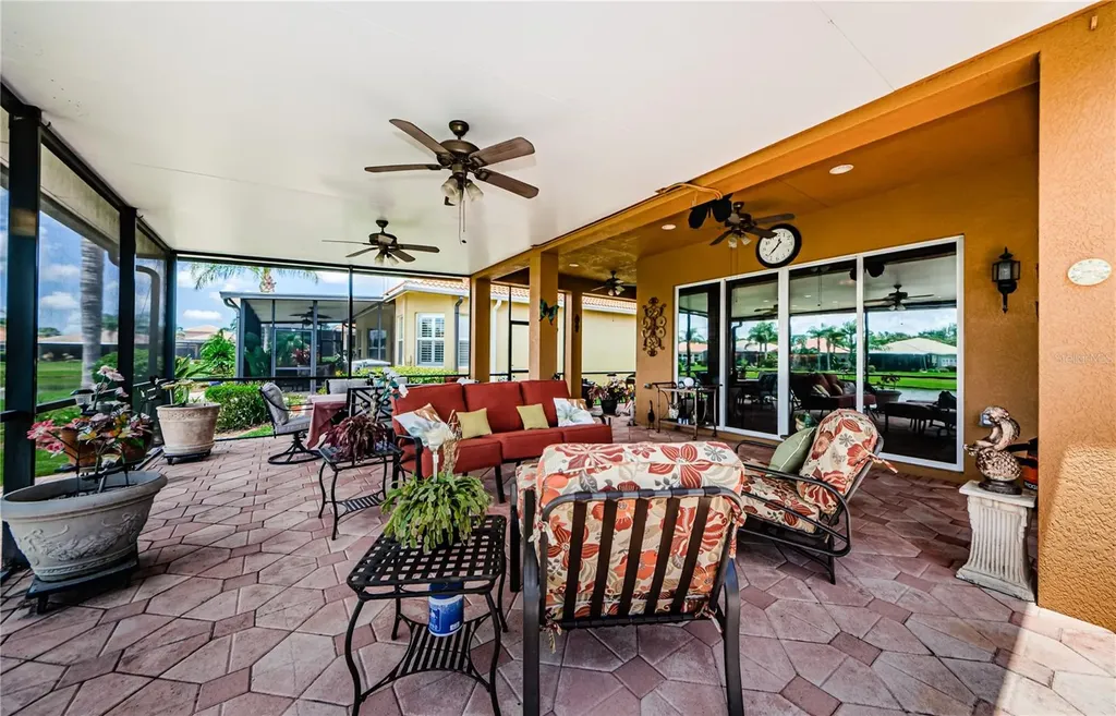 4947 Sandy Brook Circle Wimauma FL 33598