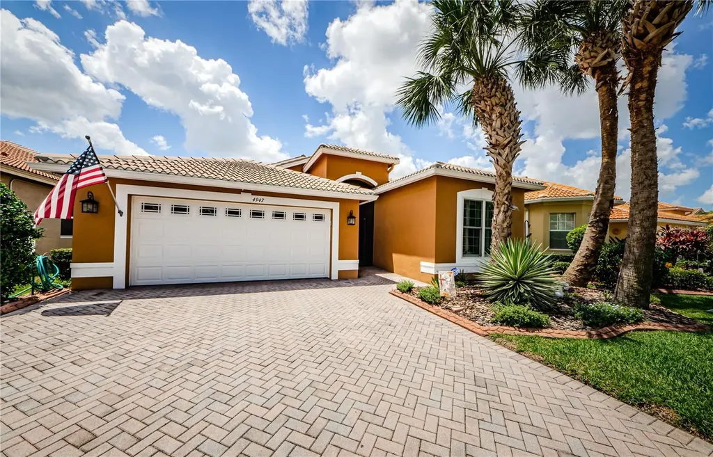 4947 Sandy Brook Circle Wimauma FL 33598