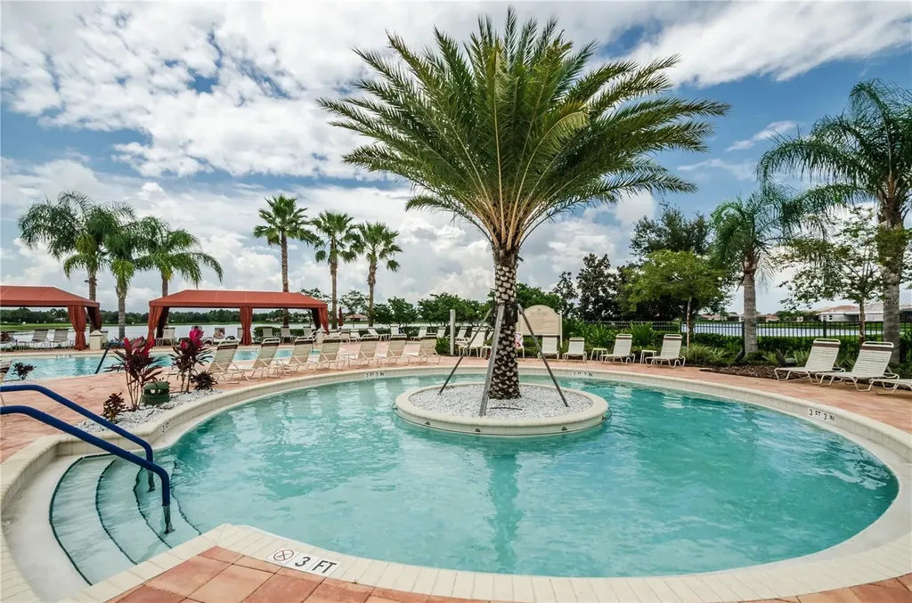 4947 Sandy Brook Circle Wimauma FL 33598