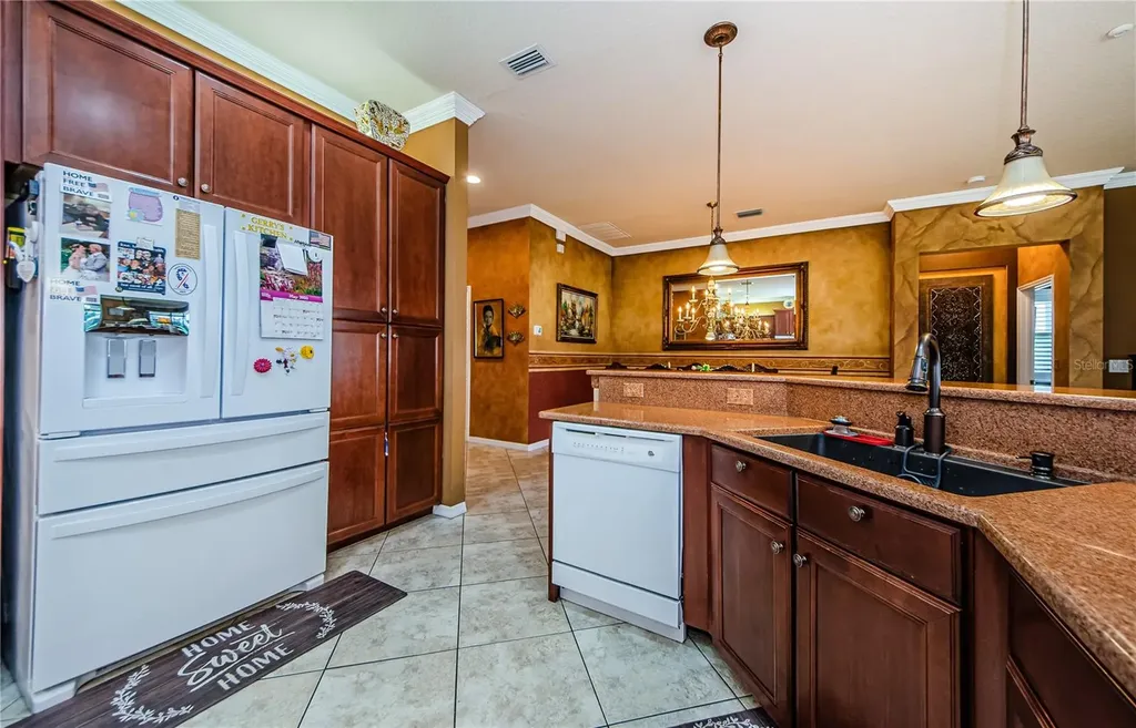 4947 Sandy Brook Circle Wimauma FL 33598