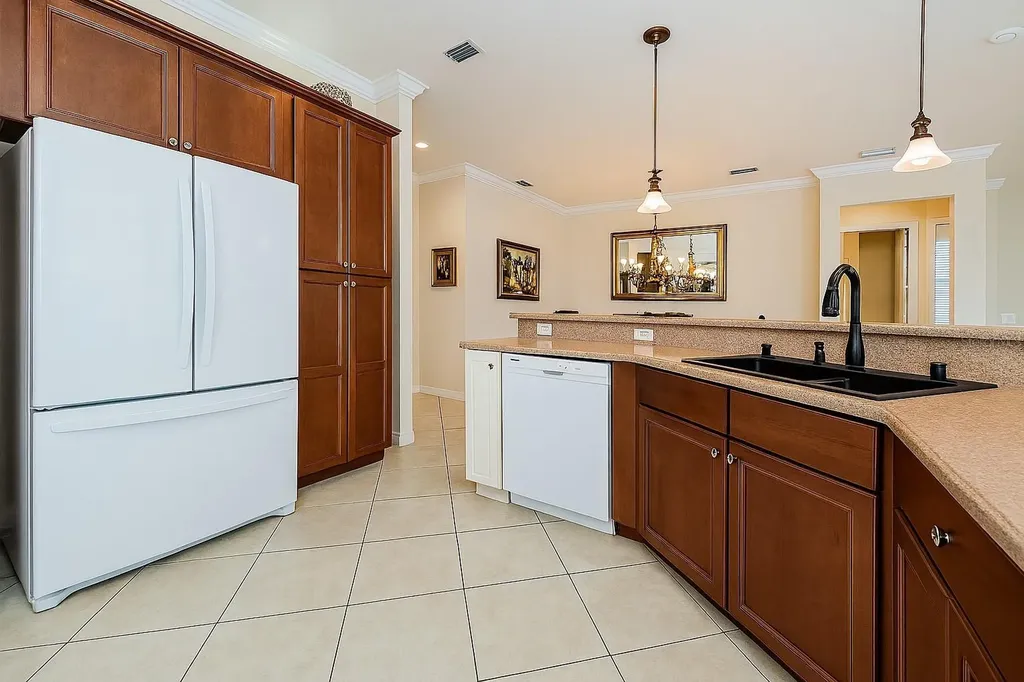 4947 Sandy Brook Circle Wimauma FL 33598