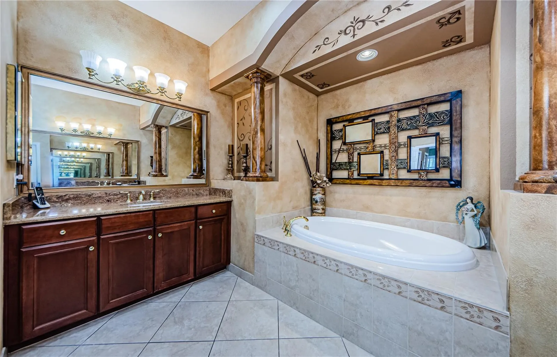 4947 Sandy Brook Circle Wimauma FL 33598