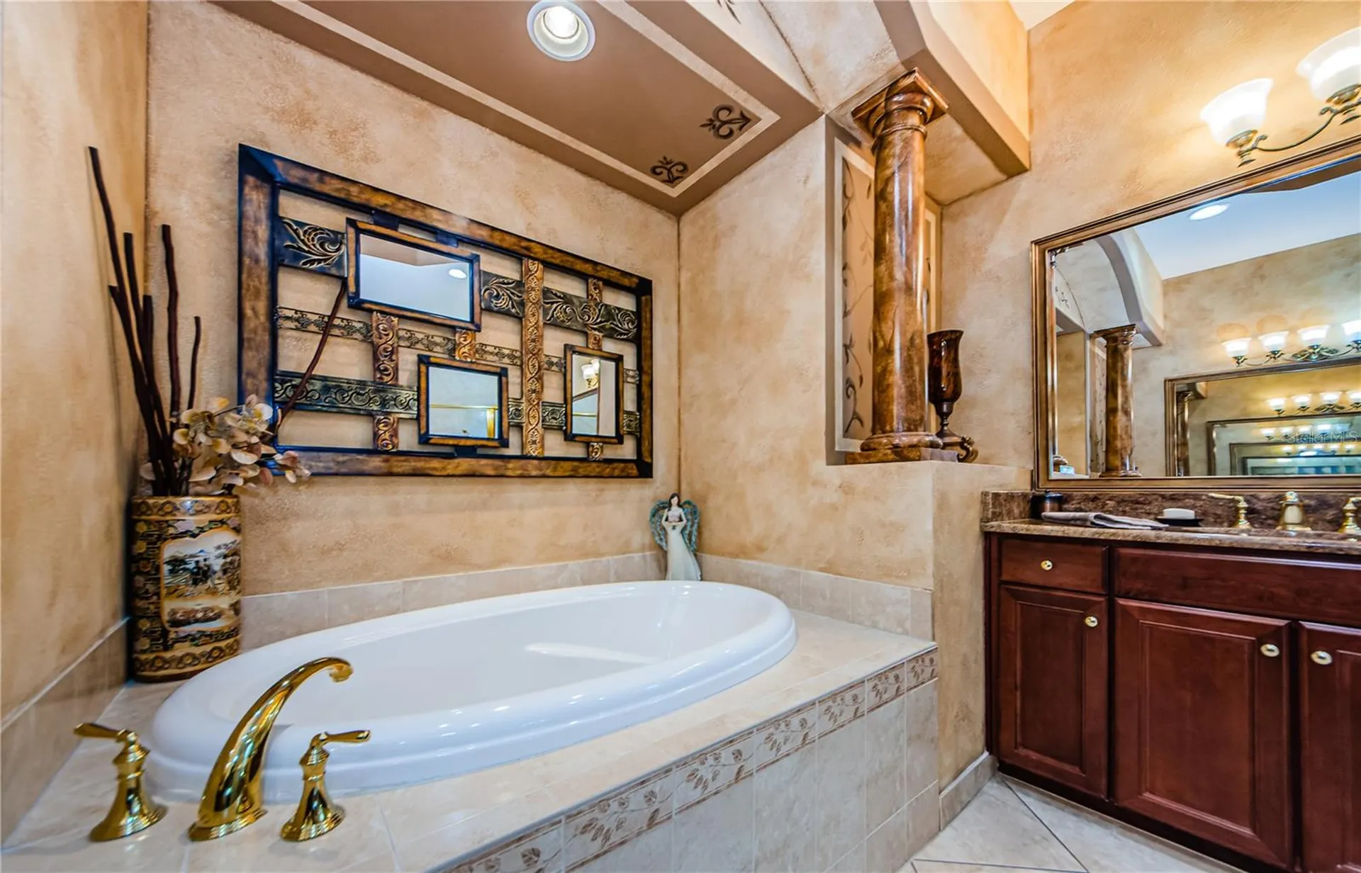4947 Sandy Brook Circle Wimauma FL 33598