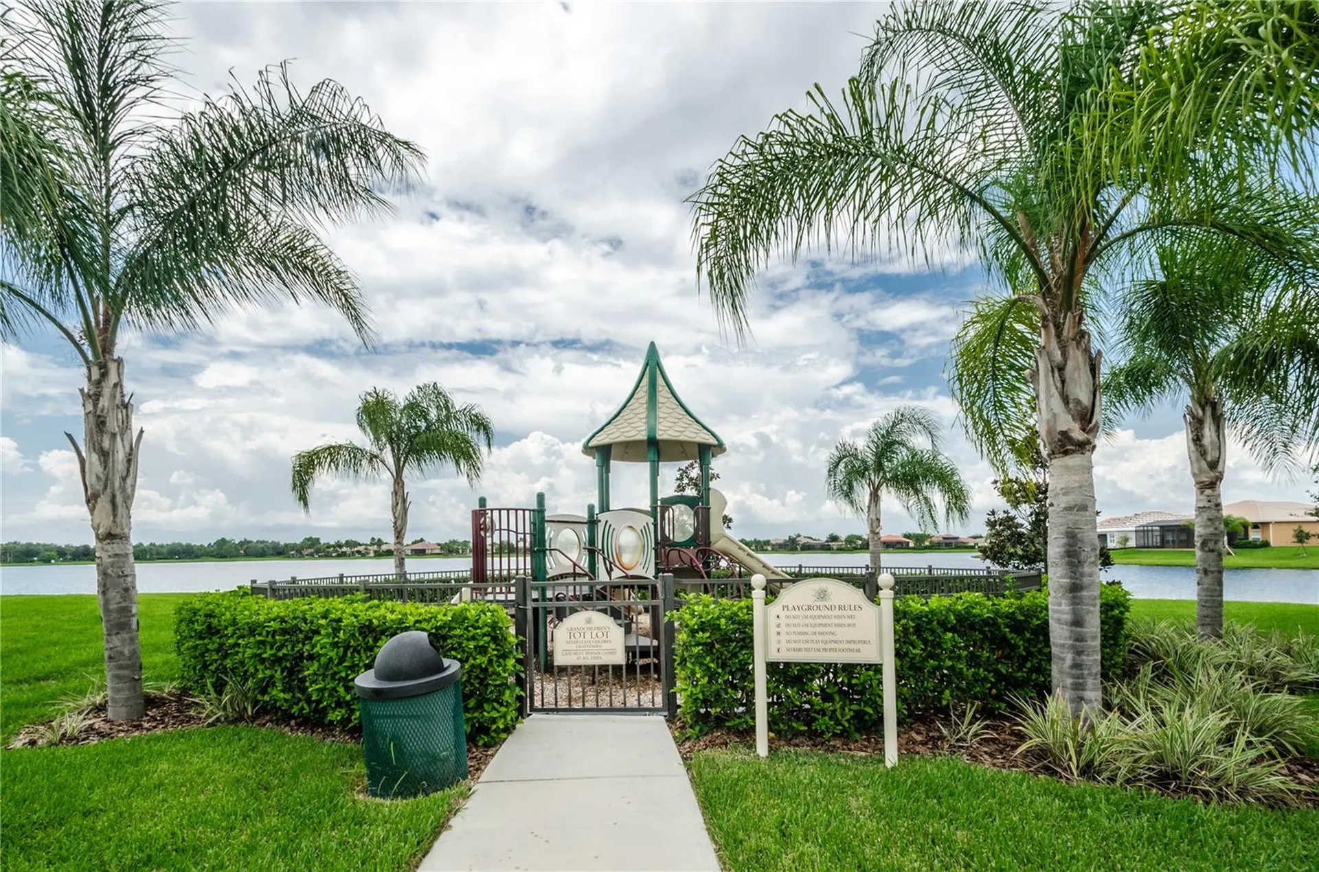 4947 Sandy Brook Circle Wimauma FL 33598