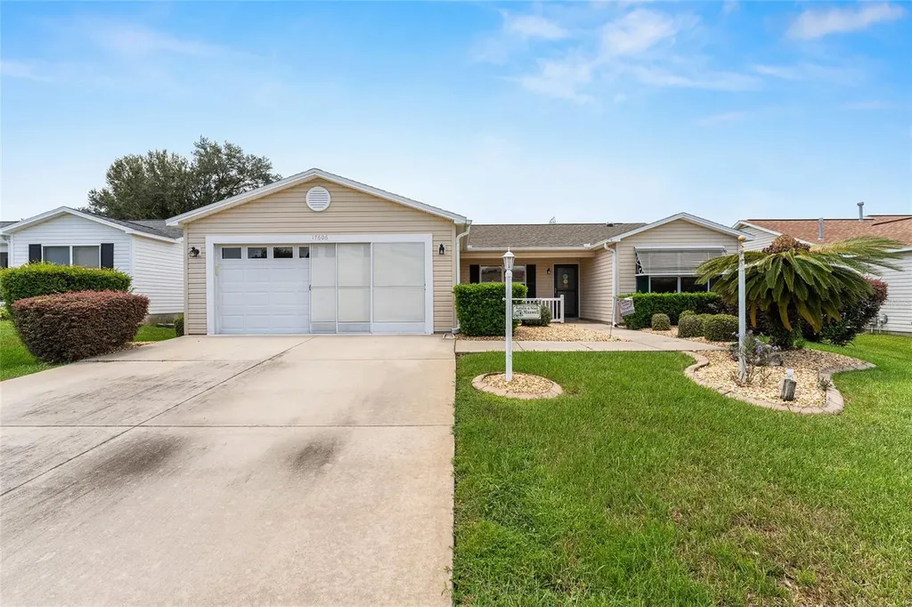 17606 SE 93rd Butler Court The Villages FL 32162
