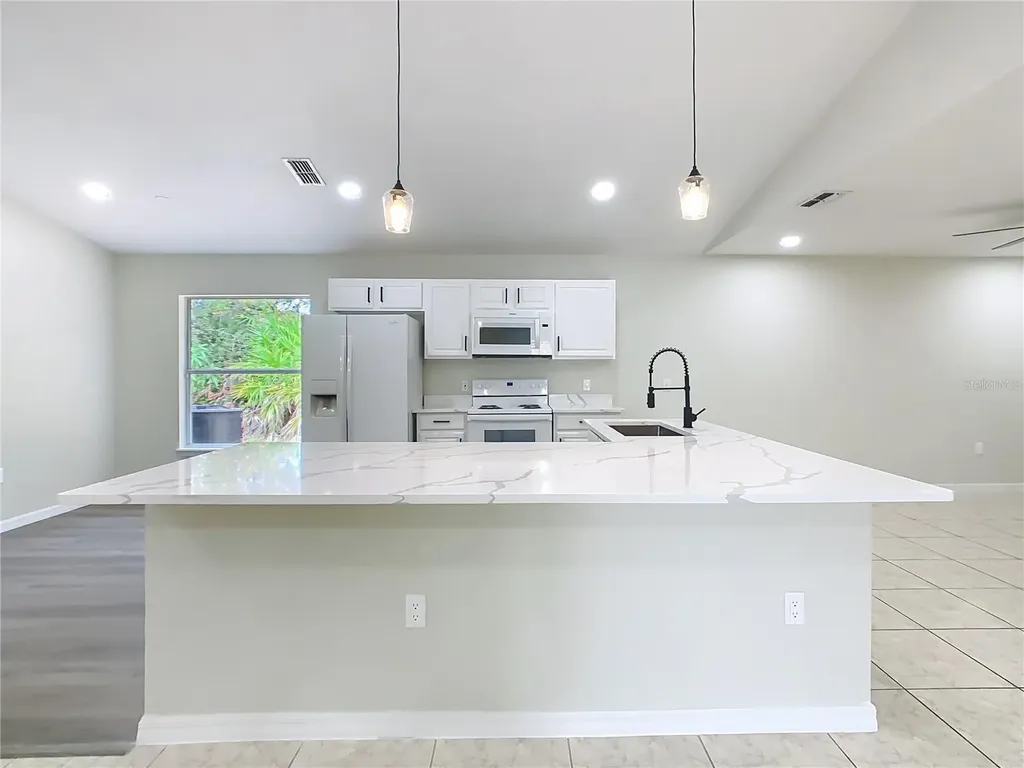 320 Marquee Drive Kissimmee FL 34758