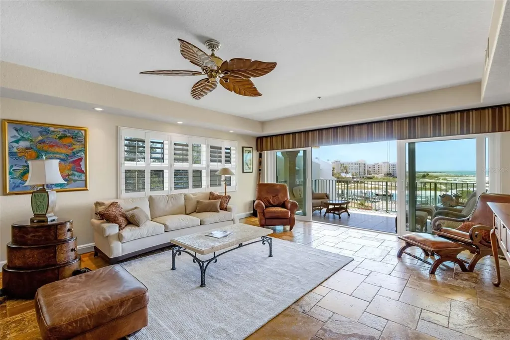 1090 Pinellas Bayway S St Petersburg FL 33715