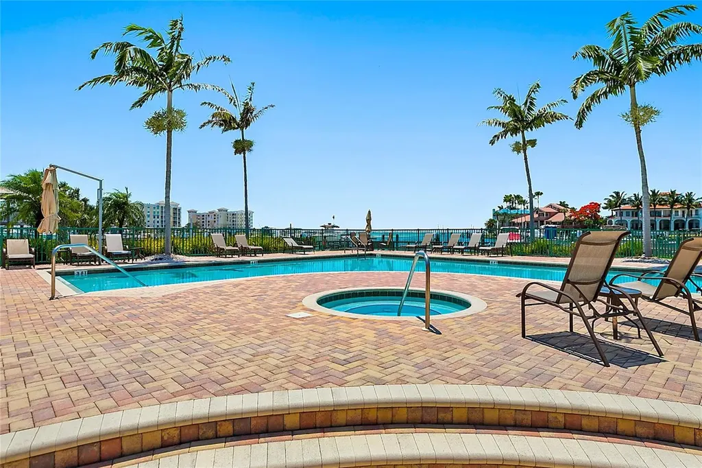 1090 Pinellas Bayway S St Petersburg FL 33715