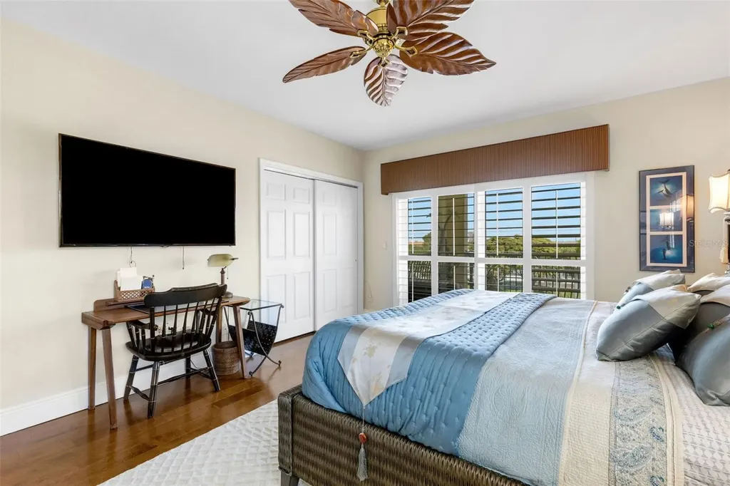 1090 Pinellas Bayway S St Petersburg FL 33715