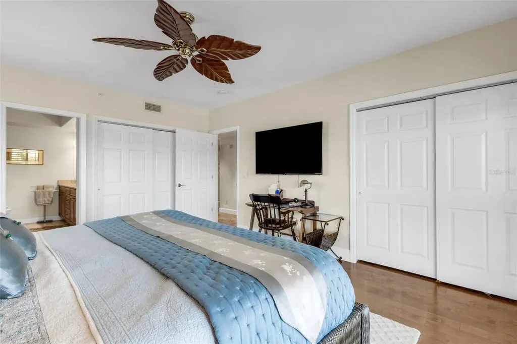 1090 Pinellas Bayway S St Petersburg FL 33715