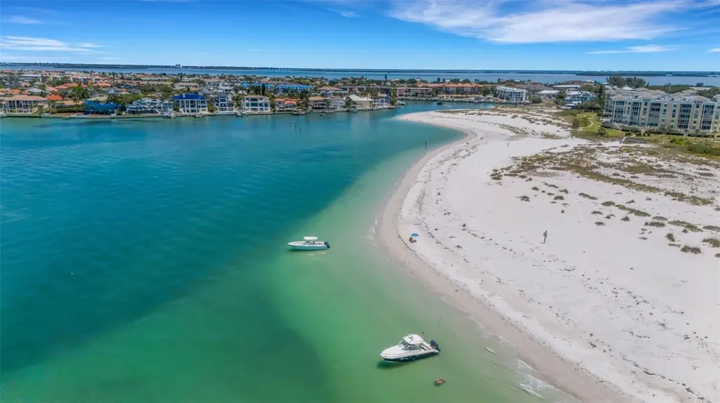1090 Pinellas Bayway S St Petersburg FL 33715