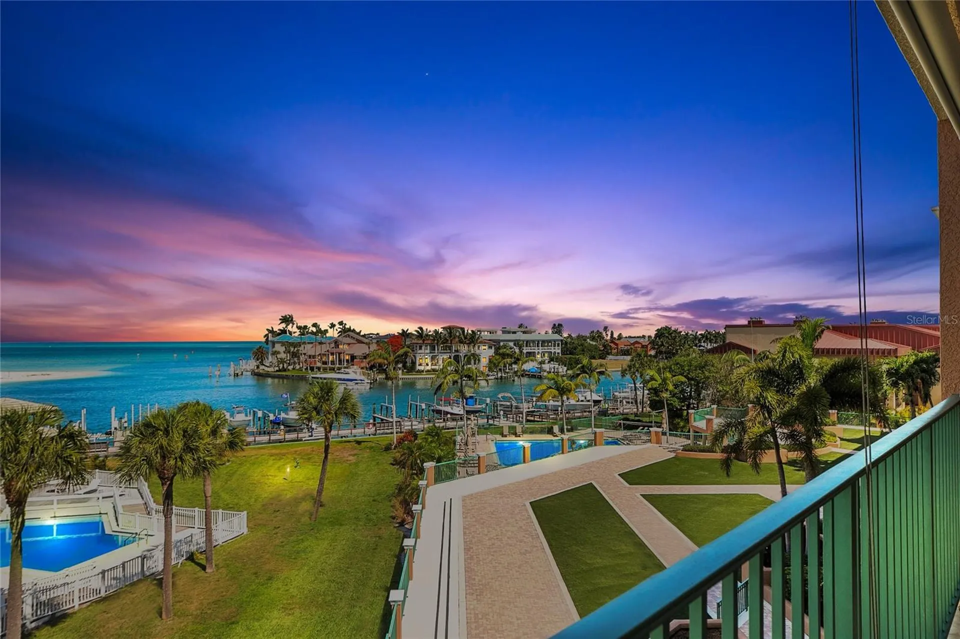 1090 Pinellas Bayway S St Petersburg FL 33715