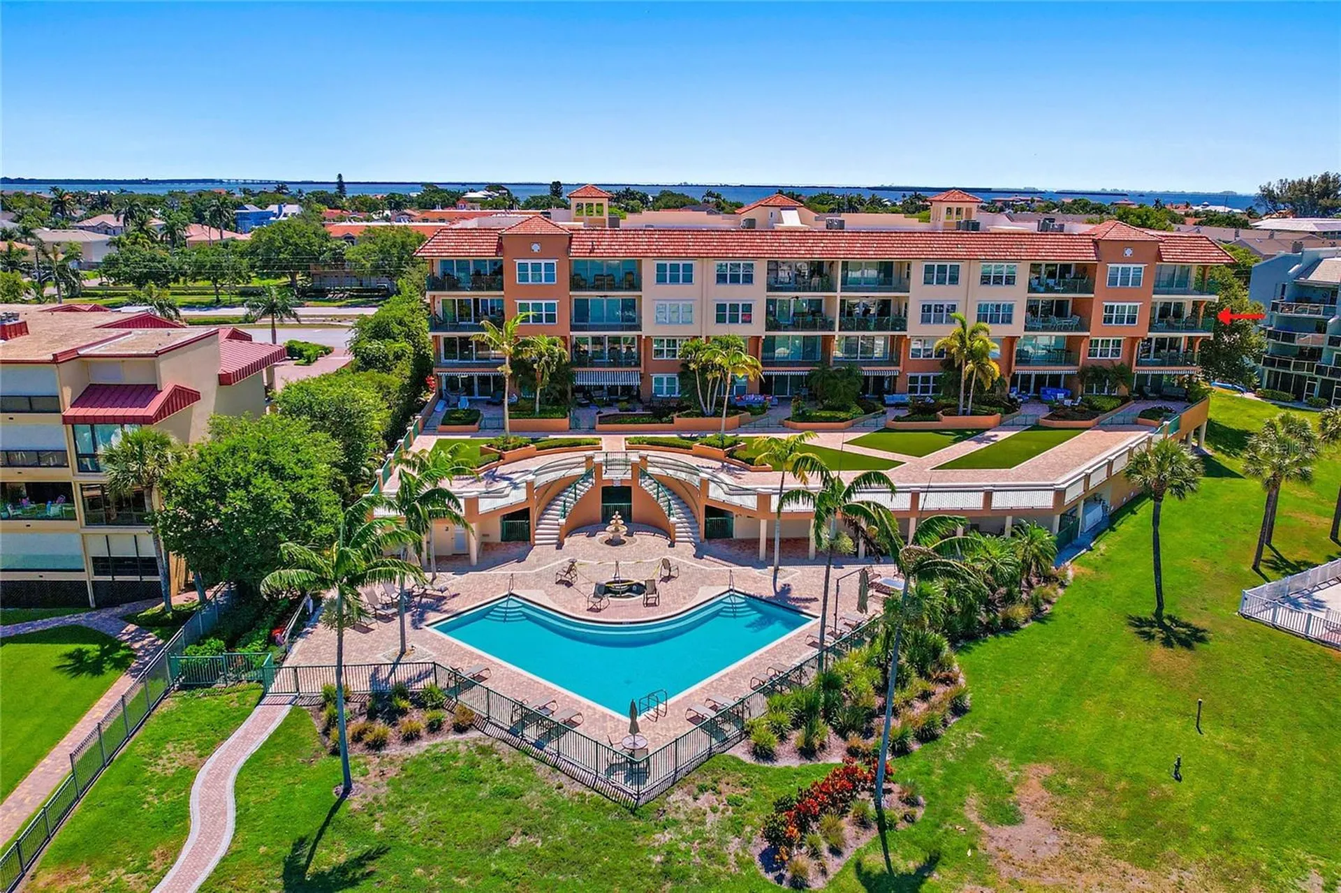 1090 Pinellas Bayway S St Petersburg FL 33715