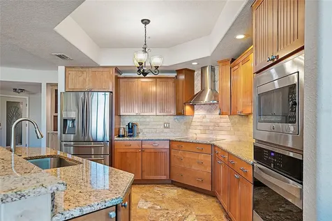 1090 Pinellas Bayway S St Petersburg FL 33715