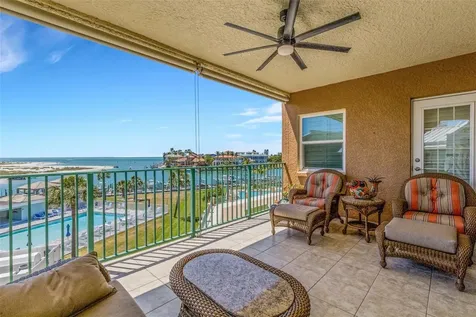 1090 Pinellas Bayway S St Petersburg FL 33715