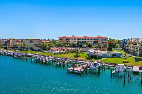1090 Pinellas Bayway S St Petersburg FL 33715