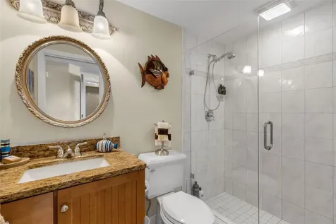 1090 Pinellas Bayway S St Petersburg FL 33715