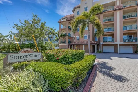 1090 Pinellas Bayway S St Petersburg FL 33715