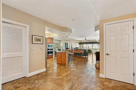 1090 Pinellas Bayway S St Petersburg FL 33715