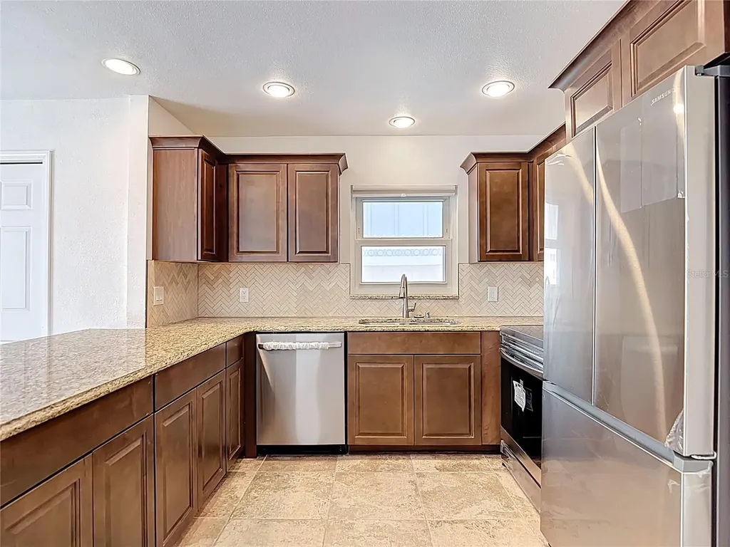 13816 Victor Avenue Hudson FL 34667