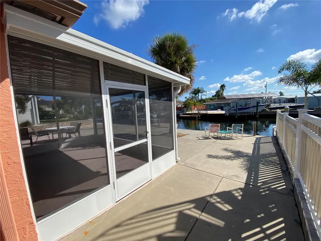 13816 Victor Avenue Hudson FL 34667