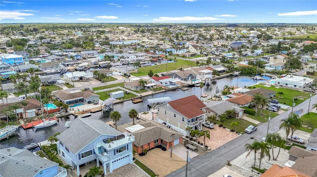 13816 Victor Avenue Hudson FL 34667