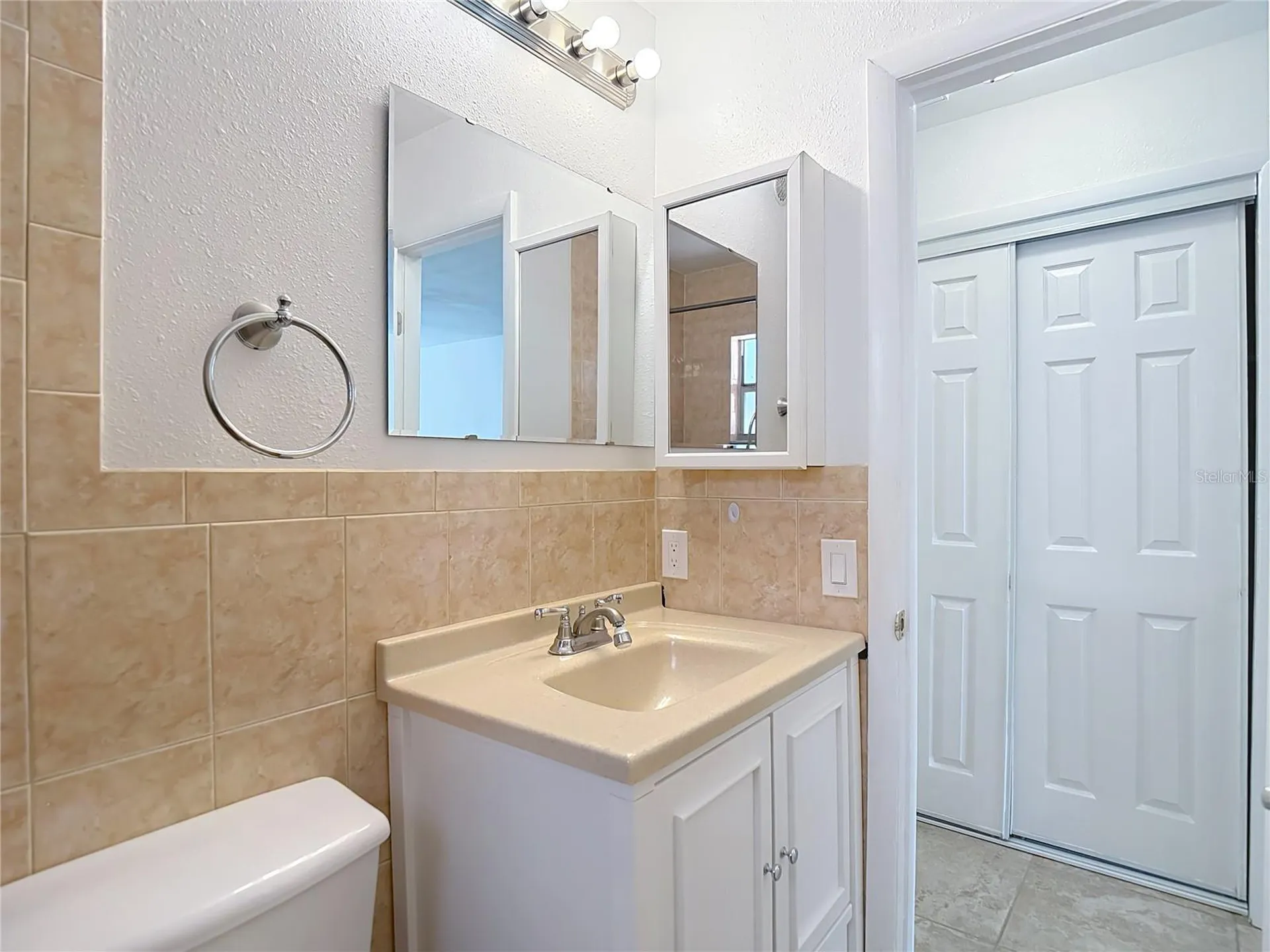 13816 Victor Avenue Hudson FL 34667