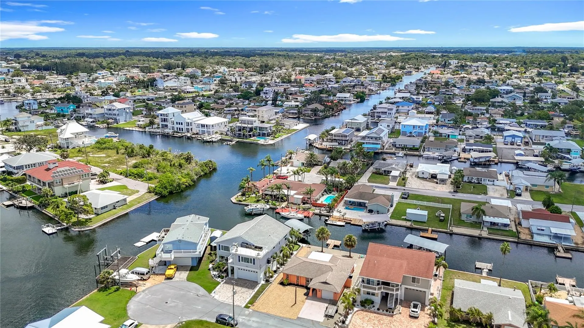 13816 Victor Avenue Hudson FL 34667