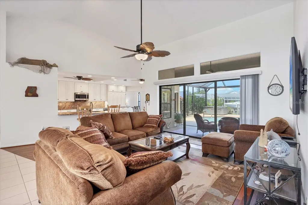 2310 Via Venice Punta Gorda FL 33950