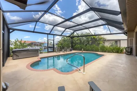 2310 Via Venice Punta Gorda FL 33950