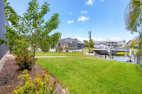 2310 Via Venice Punta Gorda FL 33950