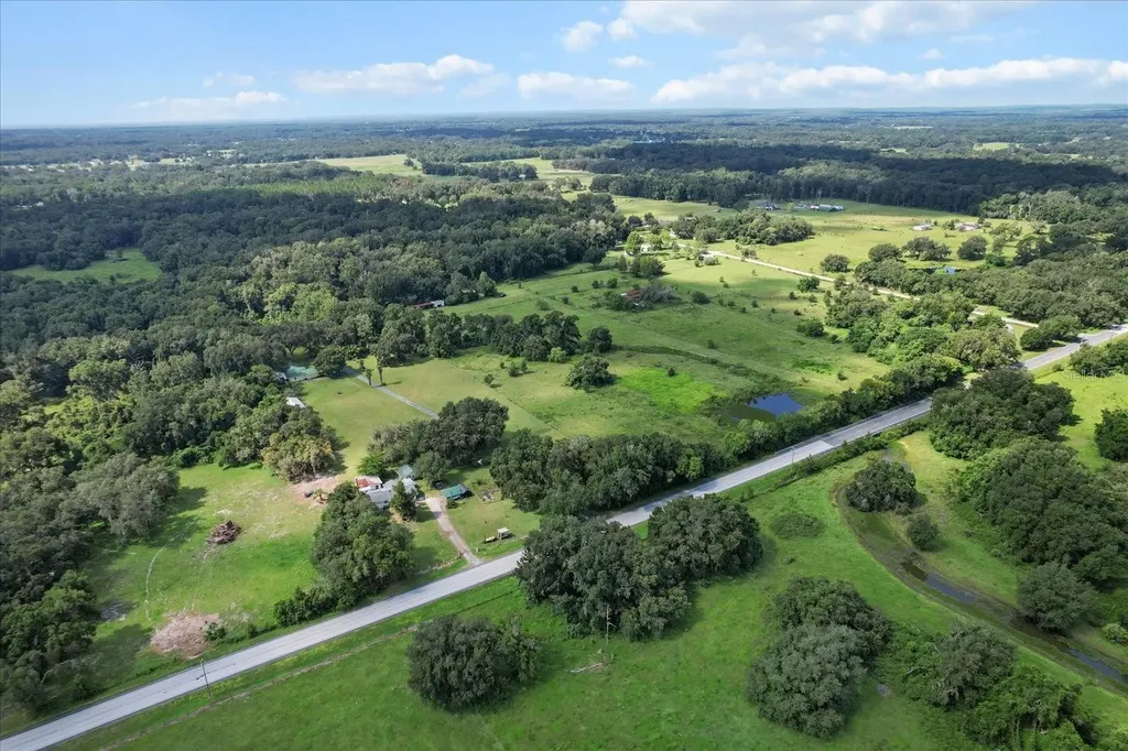 6177 Cr 625 Bushnell FL 33513
