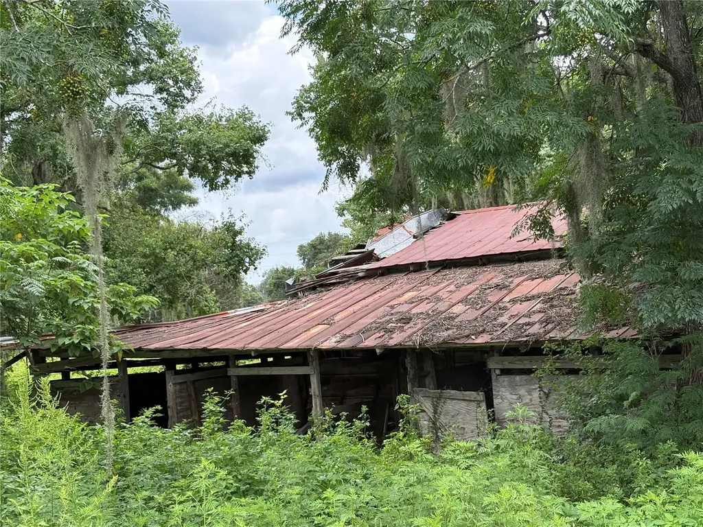 6177 Cr 625 Bushnell FL 33513