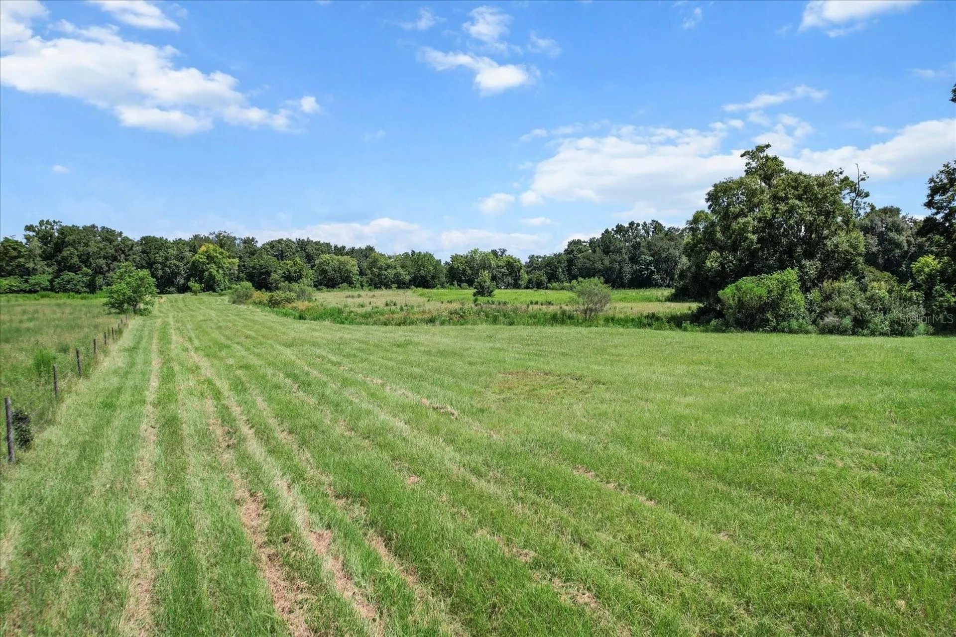 6177 Cr 625 Bushnell FL 33513