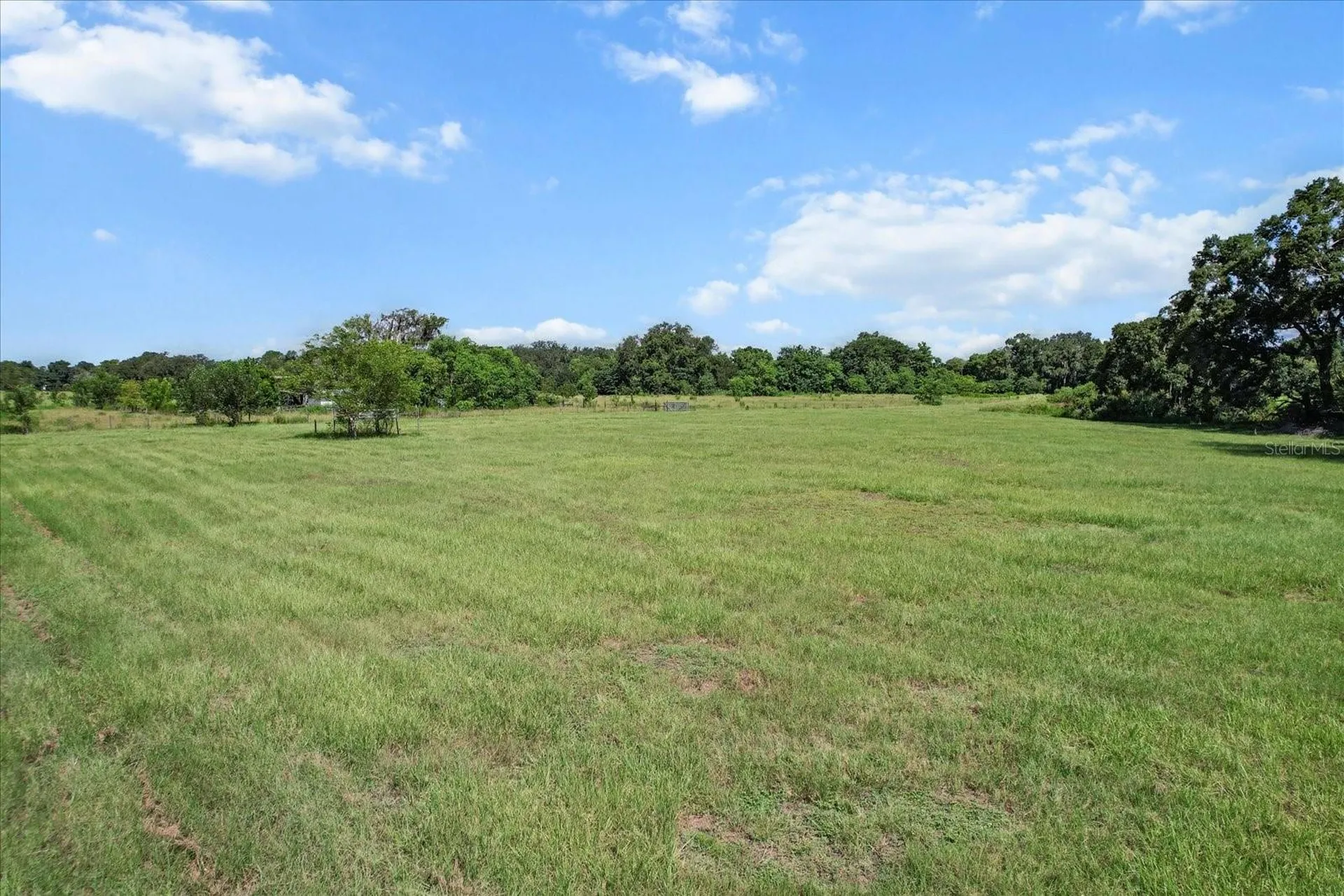 6177 Cr 625 Bushnell FL 33513