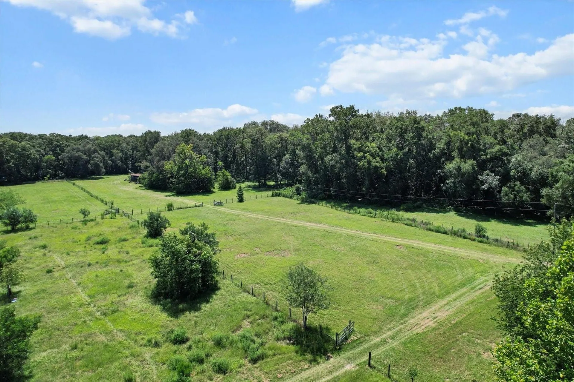 6177 Cr 625 Bushnell FL 33513