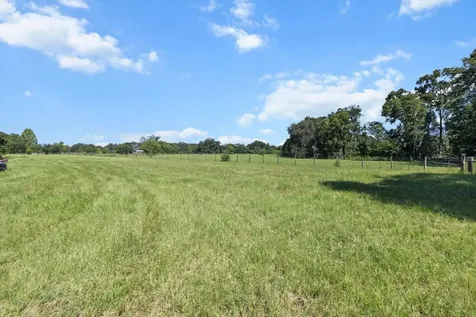 6177 Cr 625 Bushnell FL 33513