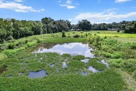 6177 Cr 625 Bushnell FL 33513