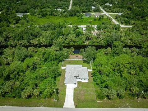 295 Ravenswood Boulevard Port Charlotte FL 33954