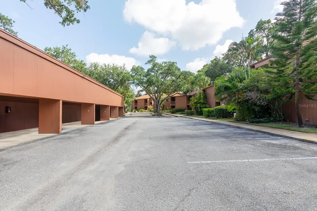 1068 E Michigan Street Orlando FL 32806