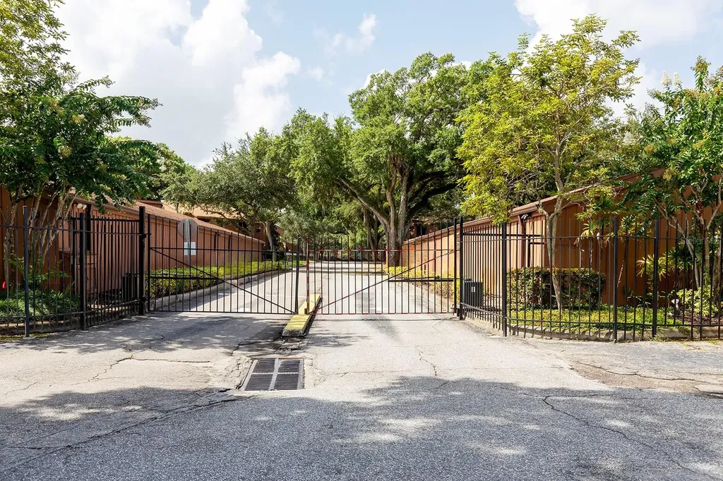 1068 E Michigan Street Orlando FL 32806