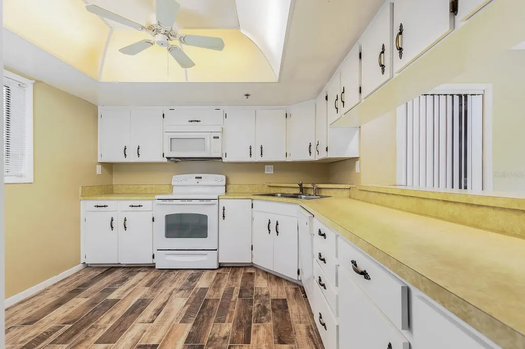 1068 E Michigan Street Orlando FL 32806