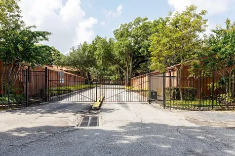 1068 E Michigan Street Orlando FL 32806