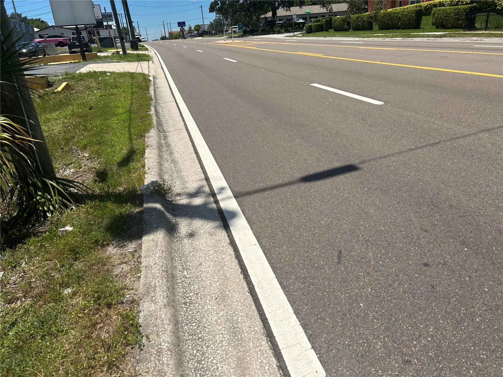 1904-1906 W Busch Boulevard Tampa FL 33612
