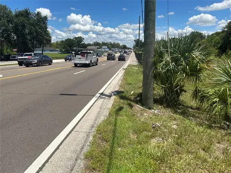 1904-1906 W Busch Boulevard Tampa FL 33612