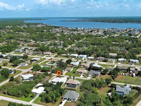 13679 Drysdale Avenue Port Charlotte FL 33981